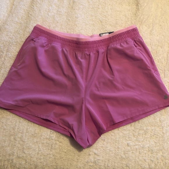 tek gear Pants - Tek Gear Workout Gear Wicking Shorts, Size XL